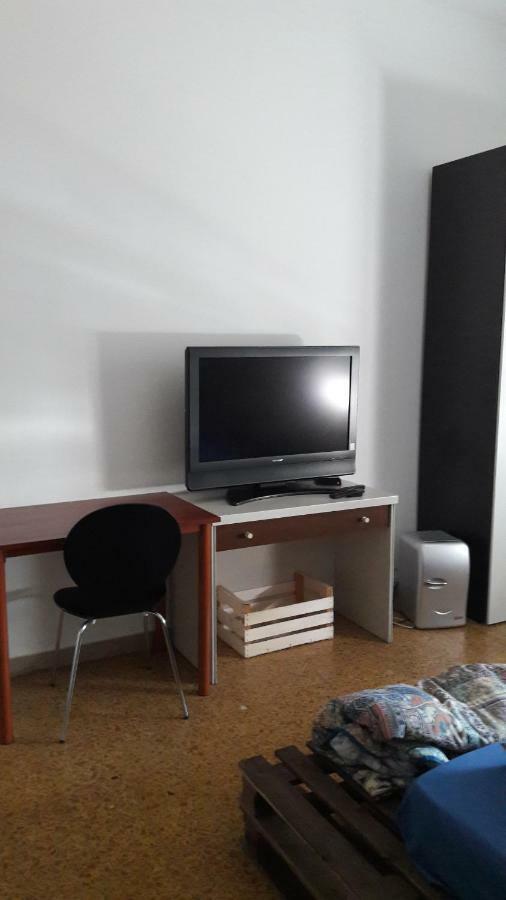 Centrum Rooms Cagliari Esterno foto