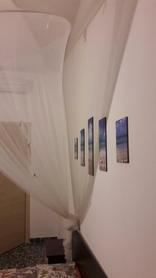 Centrum Rooms Cagliari Esterno foto