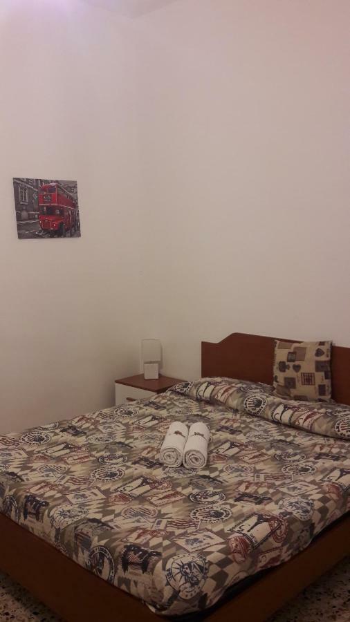 Centrum Rooms Cagliari Esterno foto